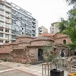 Delmare Dahlia Double Apartment